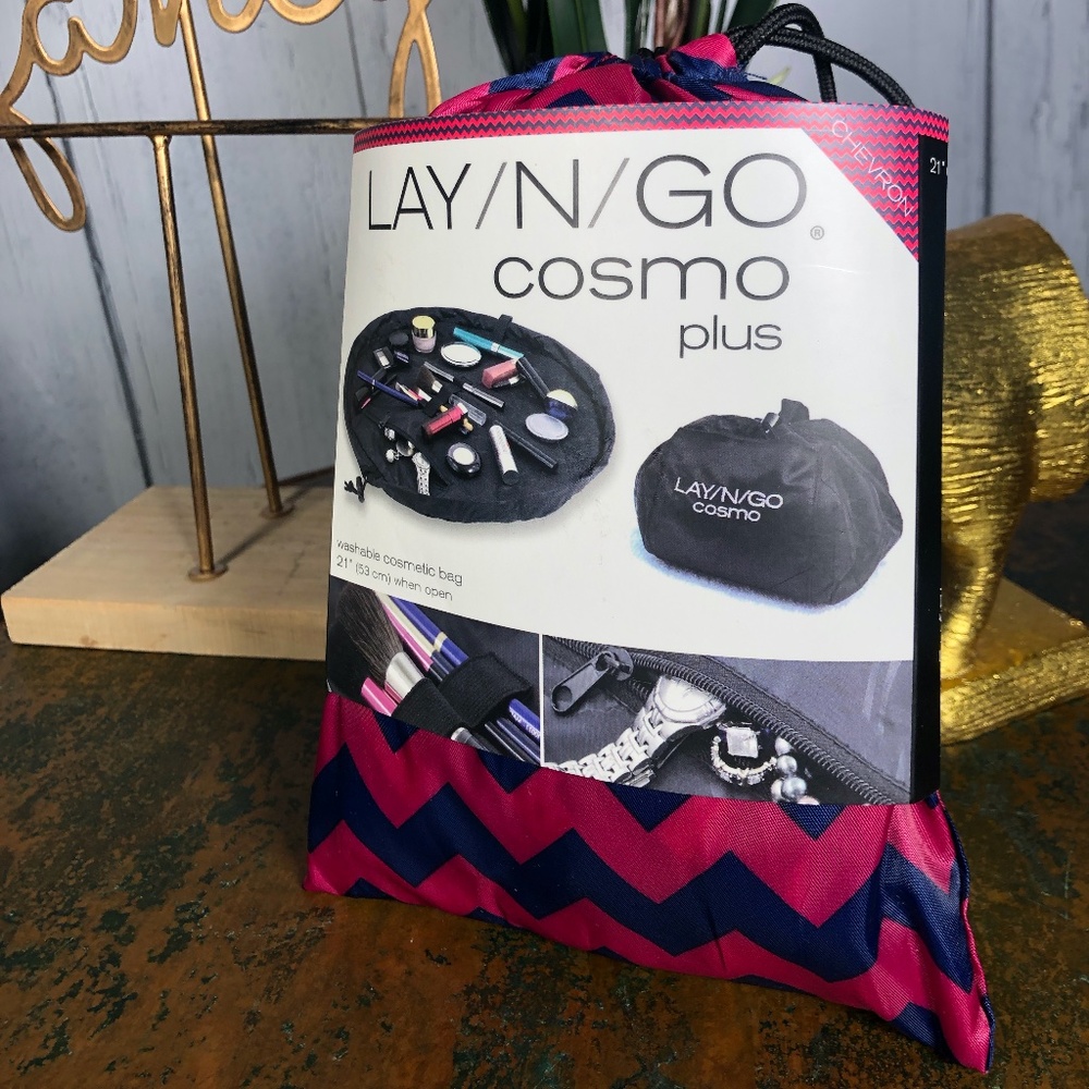 LAY/N/GO Cosmo Plus Pink/Blue Chevron Cosmetic Bag
